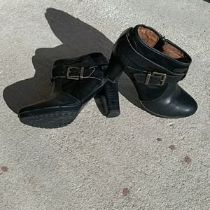 Clarks Artisan Heeled Suede and Leather Booties
